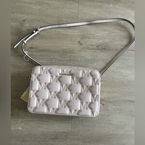 Michael Kors Jet Set Soft Pink Crossbody Gold Detail Leather NWT